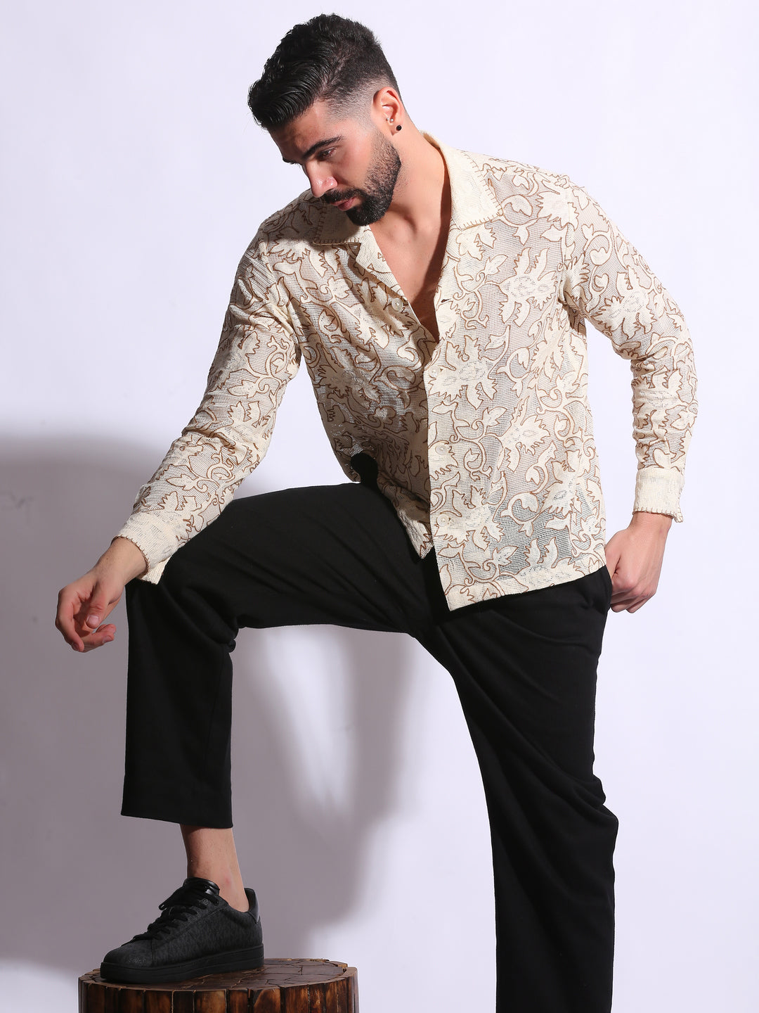 TEXTURED WEAVE EMBROIDERY SHIRT