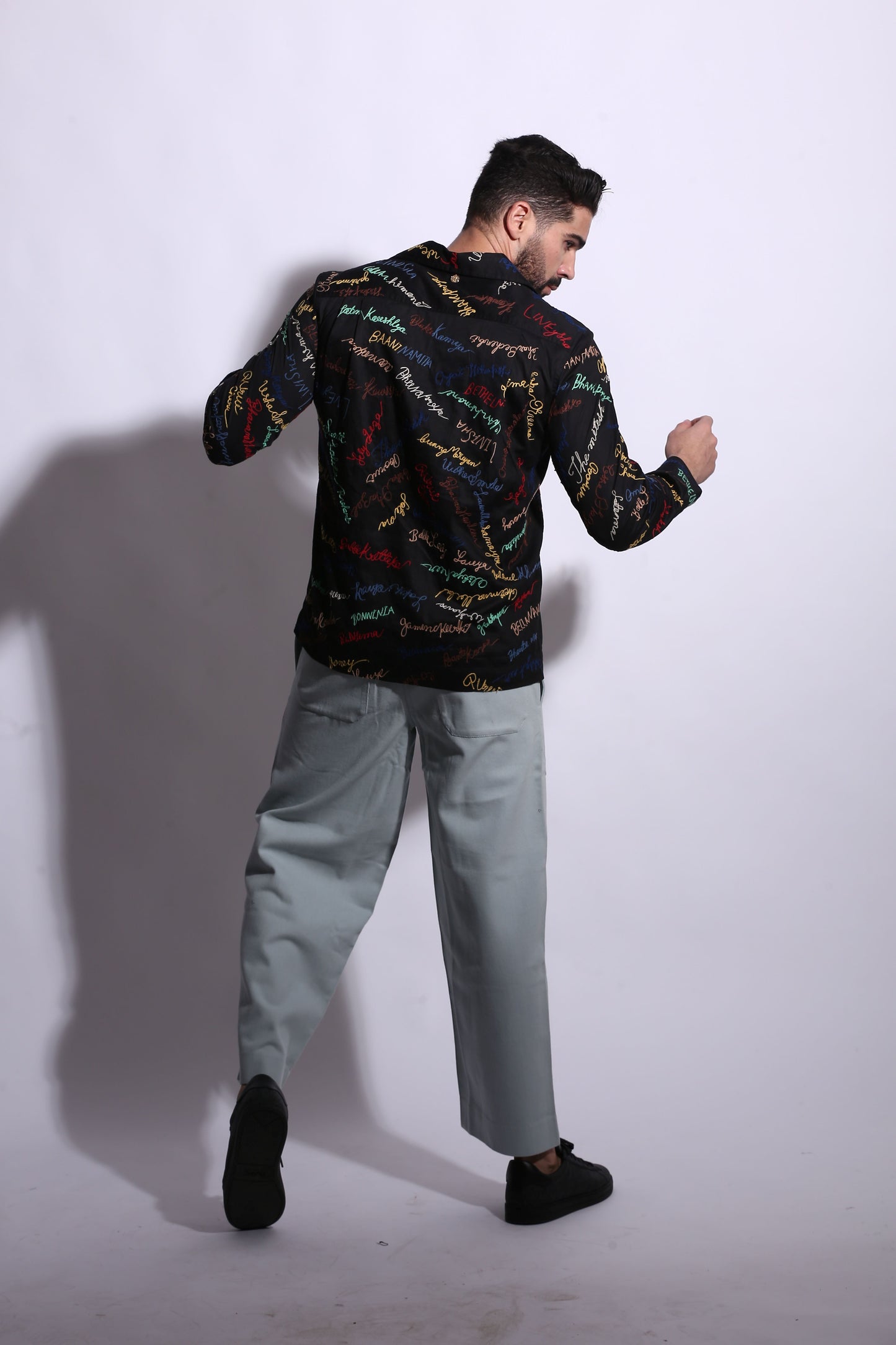 SIGNATURE EMBRIODERY SHIRT